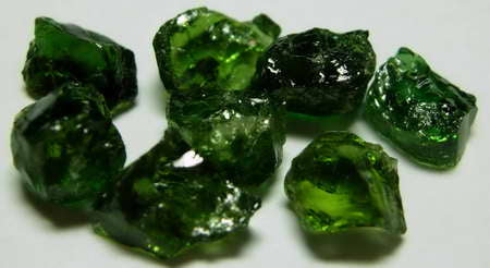 Chrome Tourmaline - 9.47ct - Hand Select Gem Rough - prettyrock.com