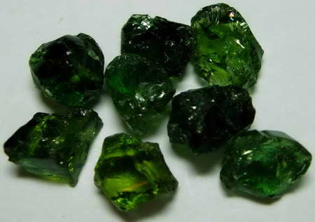 Chrome Tourmaline - 9.47ct - Hand Select Gem Rough - prettyrock.com