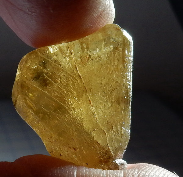 25.85ct Chrysoberyl  - Hand Select Gem Rough - prettyrock.com