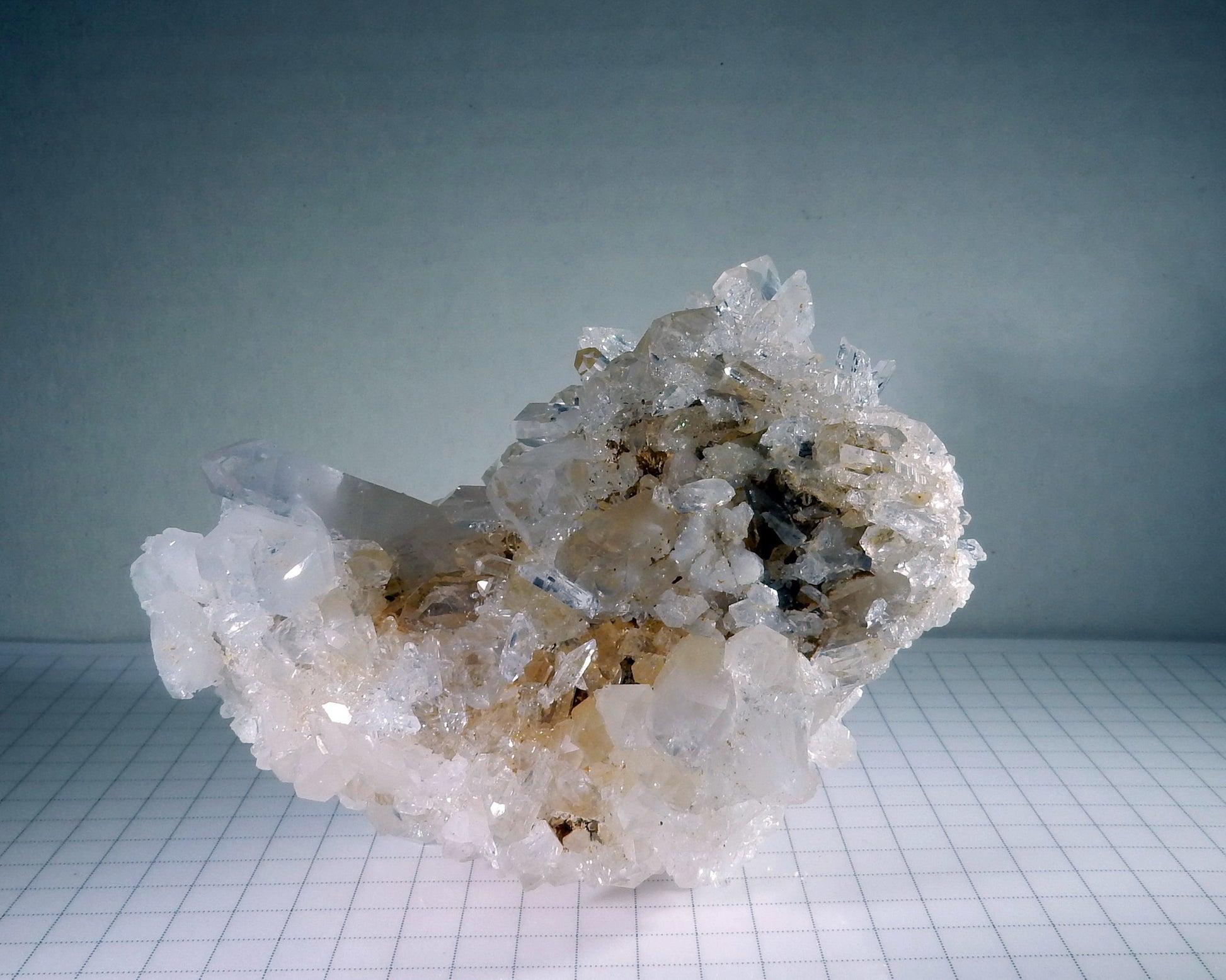 Clear Crystal Quartz  Cluster - Mineral Specimen - 1825 ct - prettyrock.com