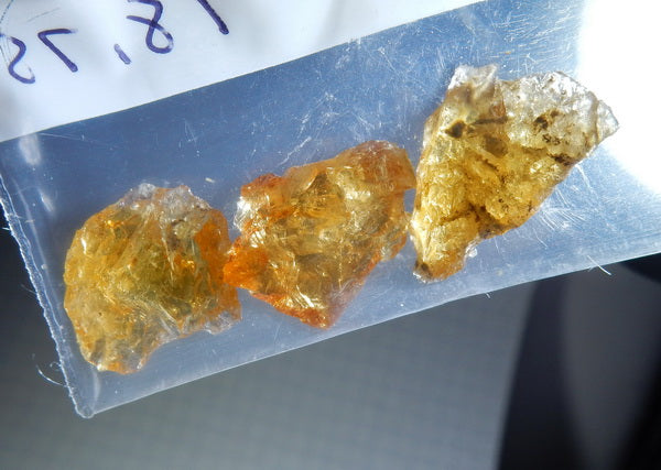 Clinohumite - 18.75ct - Hand Select Gem Rough - prettyrock.com