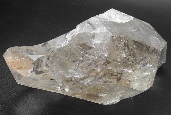 Fenster Quartz Crystal - prettyrock.com