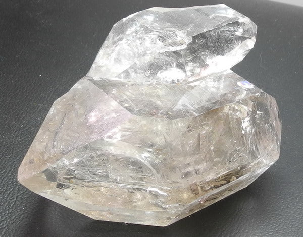 Fenster Quartz Crystal - prettyrock.com