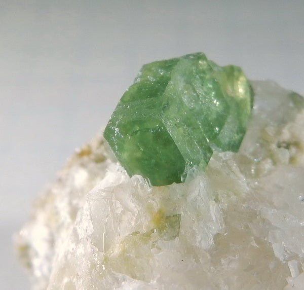 Demantoid Garnet - Mineral Specimen - prettyrock.com