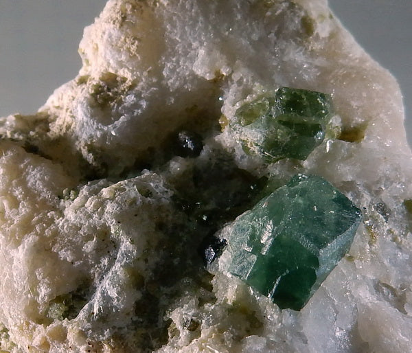 Demantoid Garnet - Mineral Specimen - prettyrock.com