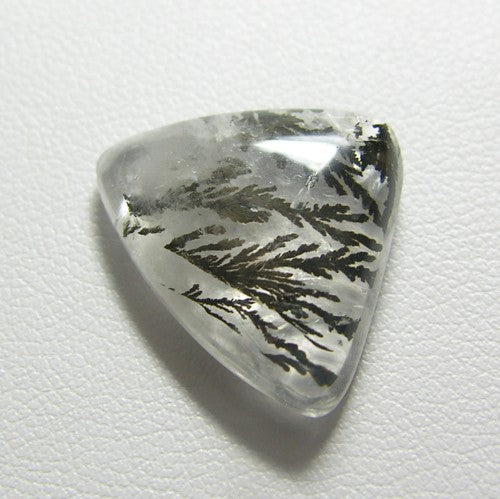 Dendritic Quartz Cabochon - prettyrock.com