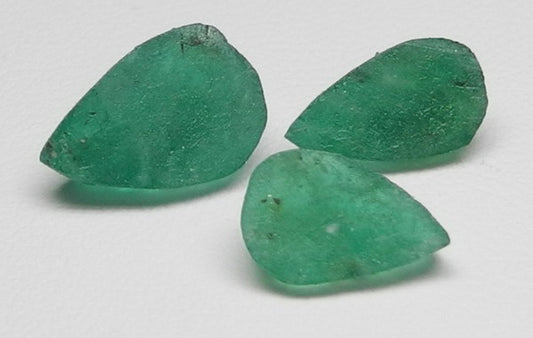 4.29ct Emerald - Hand Select Gem Rough - prettyrock.com