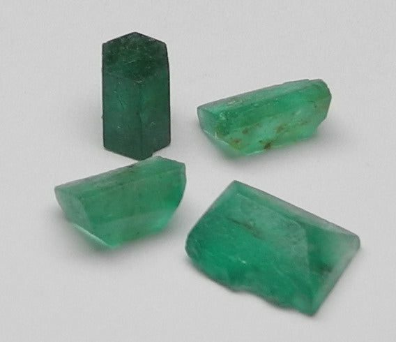 2.98ct Emerald - Hand Select Gem Rough - prettyrock.com