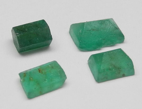 2.98ct Emerald - Hand Select Gem Rough - prettyrock.com