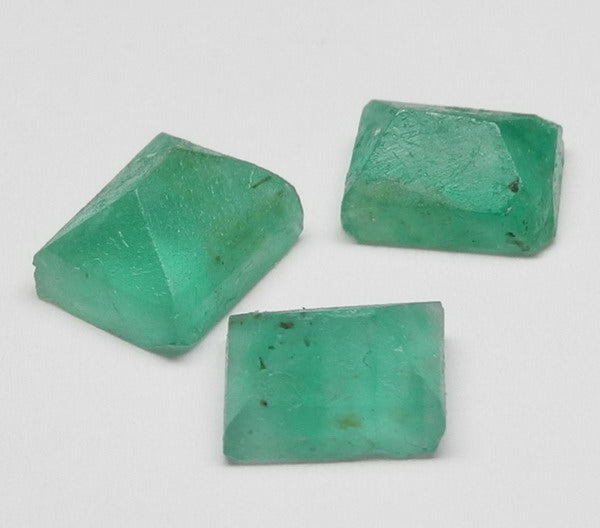 6.89ct Emerald - Hand Select Gem Rough - prettyrock.com