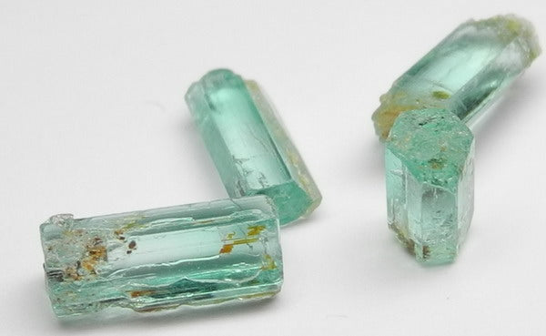 5.5ct Emerald - Hand Select Gem Rough - prettyrock.com