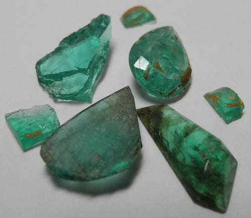 8.92 ct Emerald  - Hand Select Gem Rough - prettyrock.com