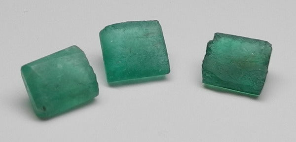 4.43ct Emerald - Hand Select Gem Rough - prettyrock.com