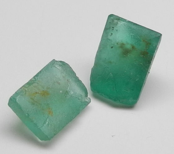 2.72ct Emerald - Hand Select Gem Rough - prettyrock.com