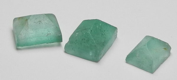 5.46ct Emerald  - Hand Select Gem Rough - prettyrock.com