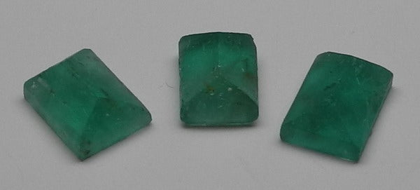 4.23ct Emerald  - Hand Select Gem Rough - prettyrock.com