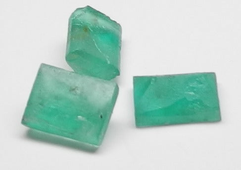4.23ct Emerald - Hand Select Gem Rough - prettyrock.com