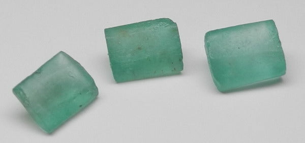 4.05ct Emerald - Hand Select Gem Rough - prettyrock.com