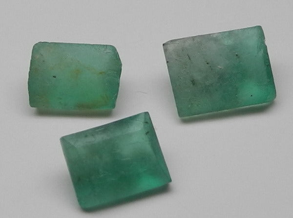 4.47ct Emerald - Hand Select Gem Rough - prettyrock.com