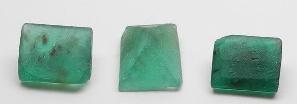 6.12ct Emerald  - Hand Select Gem Rough - prettyrock.com