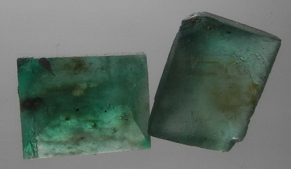 3.89ct Emerald  - Hand Select Gem Rough - prettyrock.com