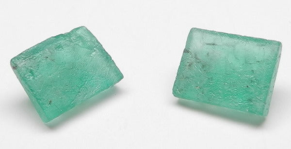 2ct Emerald - Hand Select Gem Rough - prettyrock.com