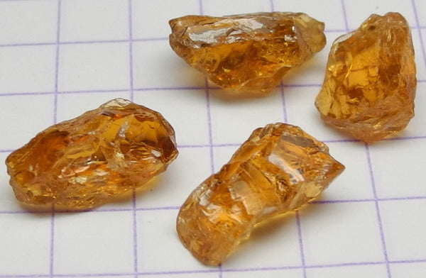 Golden Tourmaline - 8.1ct - Hand Select Gem Rough - prettyrock.com