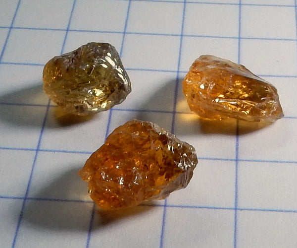 Golden Tourmaline - 10.1ct - Hand Select Gem Rough - prettyrock.com