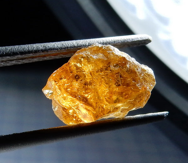 Golden Tourmaline - 10.1ct - Hand Select Gem Rough - prettyrock.com