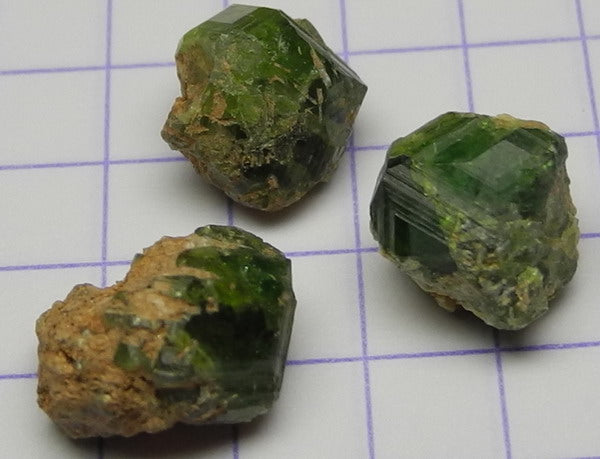 green garnet - 9.84ct - Hand Select Gem Rough - prettyrock.com