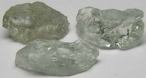 Green Sunstone - 25.29ct - Hand Select Gem Rough - prettyrock.com