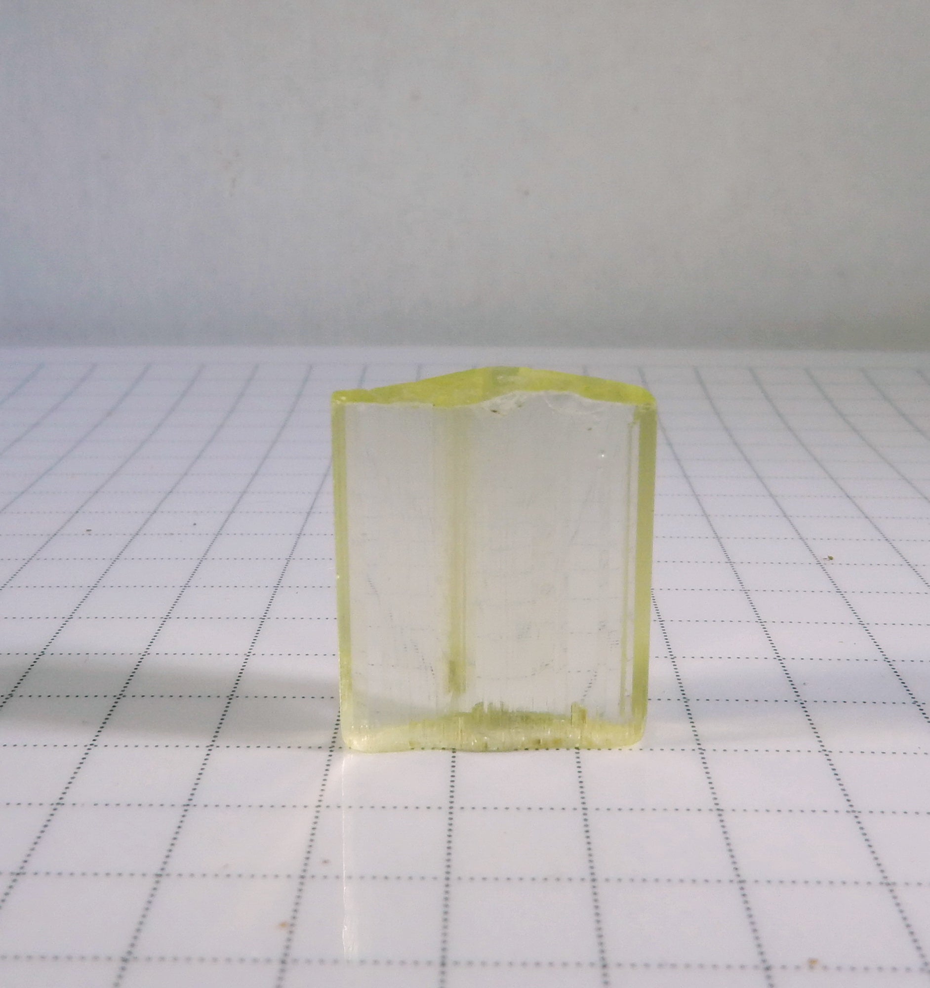 Heliodor Beryl - 21.82ct - Hand Select Gem Rough - prettyrock.com