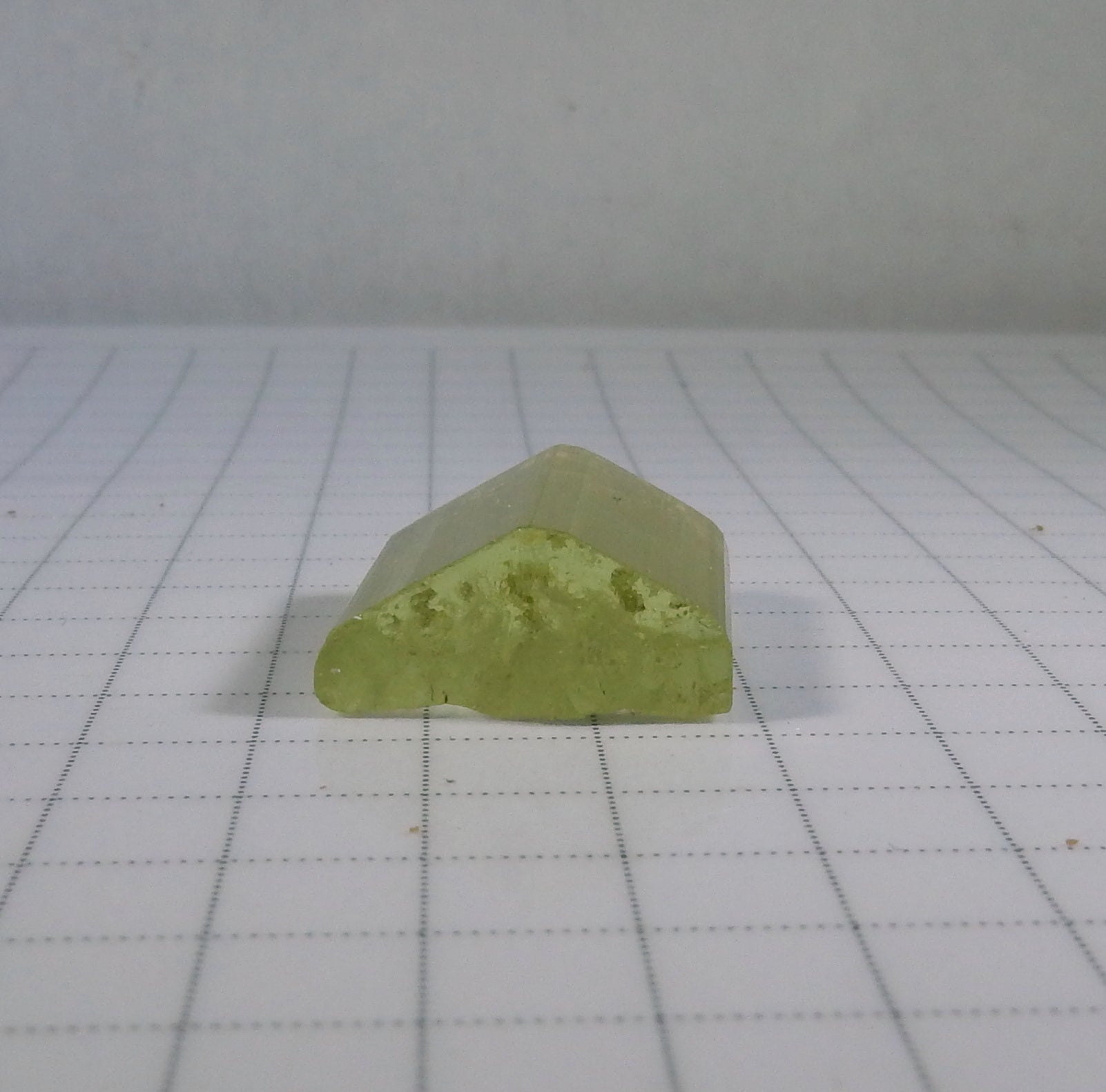 Heliodor Beryl - 21.82ct - Hand Select Gem Rough - prettyrock.com
