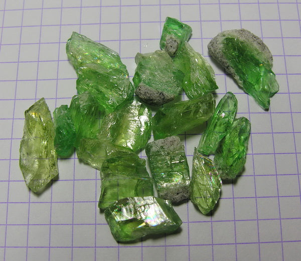 Hiddenite - 92.72 ct - Hand Select Gem Rough - prettyrock.com