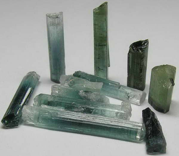 Indicolite Tourmaline - 20.81ct - Hand Select Gem Rough - prettyrock.com