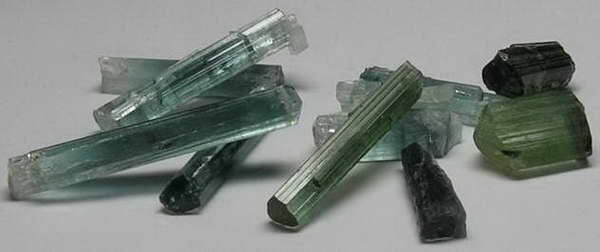 Indicolite Tourmaline - 20.81ct - Hand Select Gem Rough - prettyrock.com