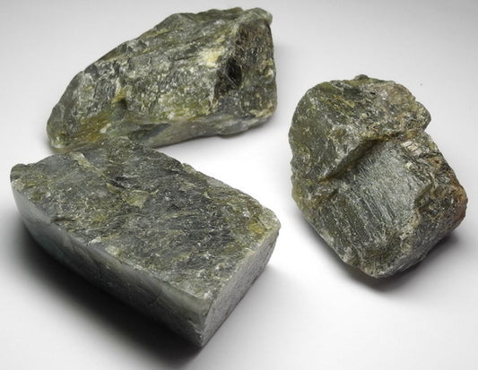 Labradorite - 937.5ct - Hand Select Gem Rough - prettyrock.com