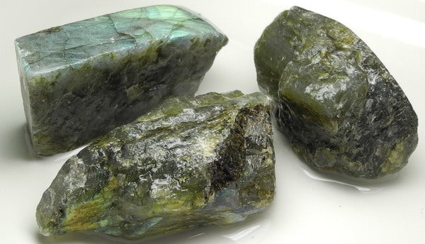 Labradorite - 937.5ct - Hand Select Gem Rough - prettyrock.com