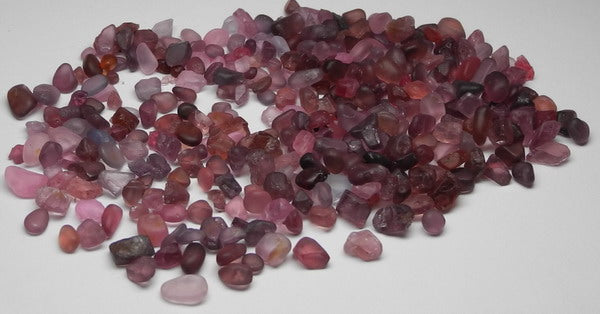 Melee Spinel - 125ct - Hand Select Gem Rough - prettyrock.com