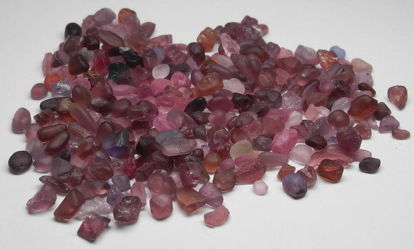 Melee Spinel - 104.5ct - Hand Select Gem Rough - prettyrock.com