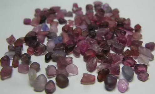 Melee Spinel - 63.4ct - Hand Select Gem Rough - prettyrock.com