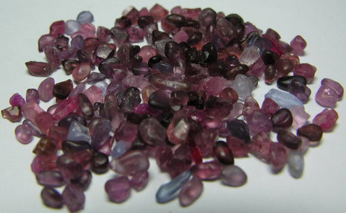 Melee Spinel - 91.65ct - Hand Select Gem Rough - prettyrock.com