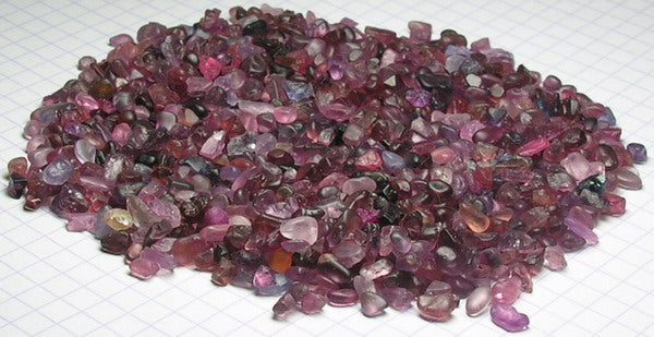 Melee Spinel - 472ct - Hand Select Gem Rough - prettyrock.com