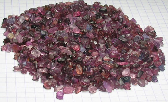 Melee Spinel - 472ct - Hand Select Gem Rough - prettyrock.com