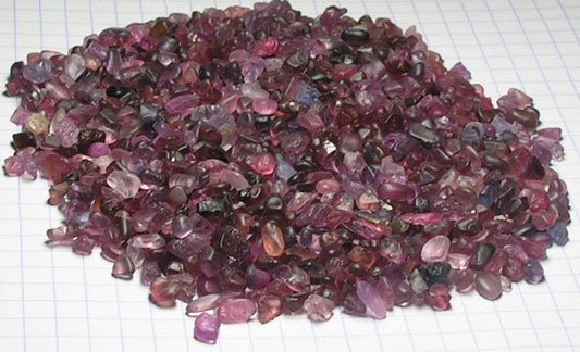 Melee Spinel - 472ct - Hand Select Gem Rough - prettyrock.com
