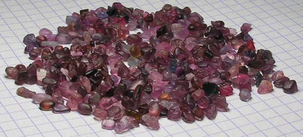 Melee Spinel - 122.5ct - Hand Select Gem Rough - prettyrock.com