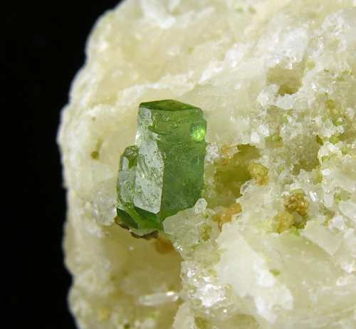 Demantoid Garnet - 550ct - Hand Select Gem Rough - prettyrock.com