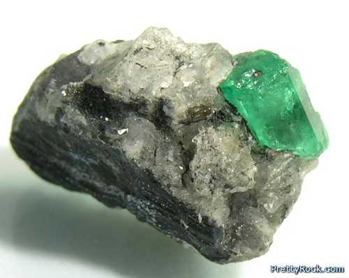 31.5ct Emerald - Mineral Specimen - prettyrock.com