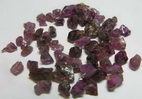 NC Rhodolite Garnet - 44.88ct - Hand Select Gem Rough - prettyrock.com