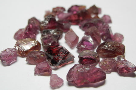 NC Rhodolite Garnet - 25.84ct - Hand Select Gem Rough - prettyrock.com